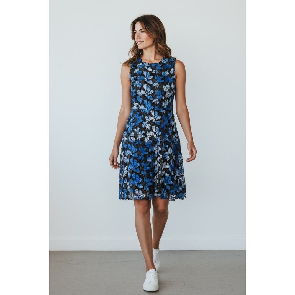 Elie Tahari floral aplique blue & black dress size 6